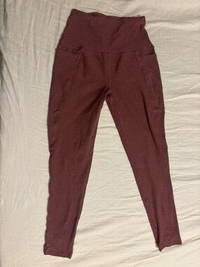 Beyond Yoga Mauve High-Waist Leggings with Side Pockets